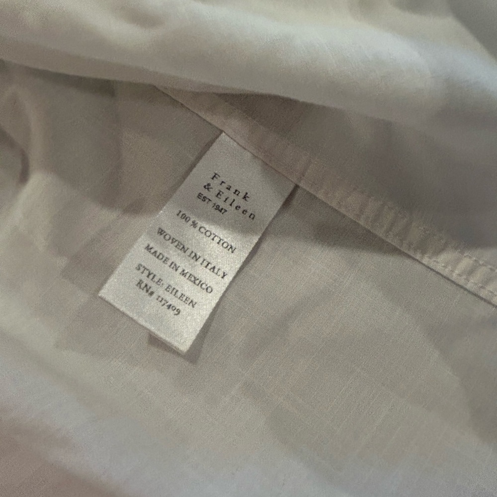 Frank & Eileen “Eileen” White Women’s Button Down Shirt - Picture 3 of 5